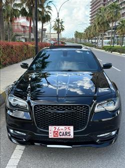 کرایسلەر 300